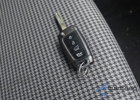 2020 Hyundai Kona Se из США, поврежденный, VIN KM8K12AA7LU434921